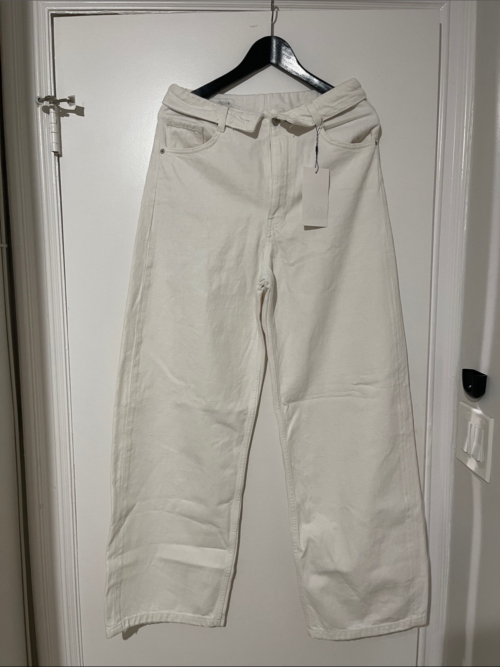 White Straight Leg Denim Jeans